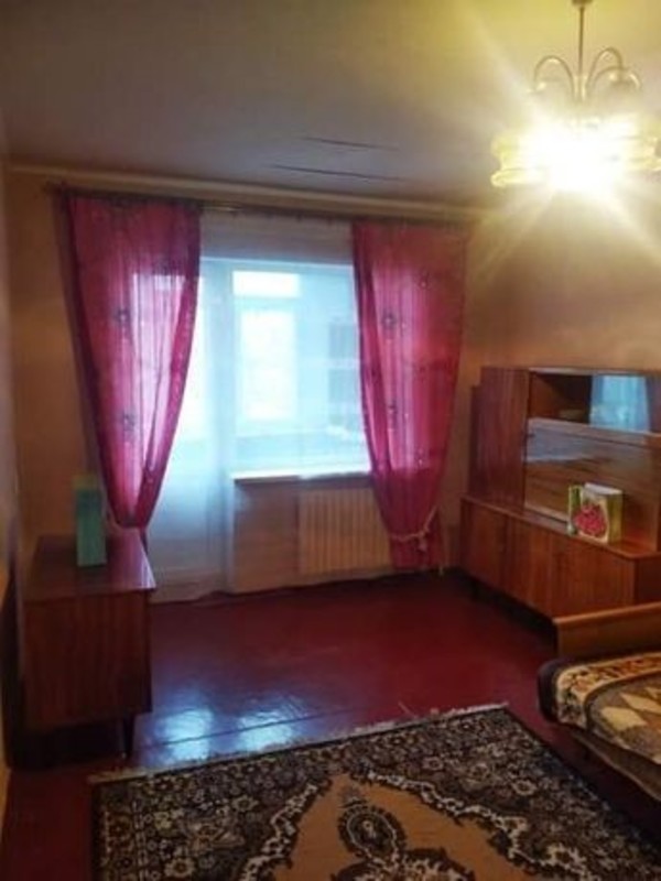 ���� ������ 1���. �������� ����-1 4300+���.� 111070428 ���� 1