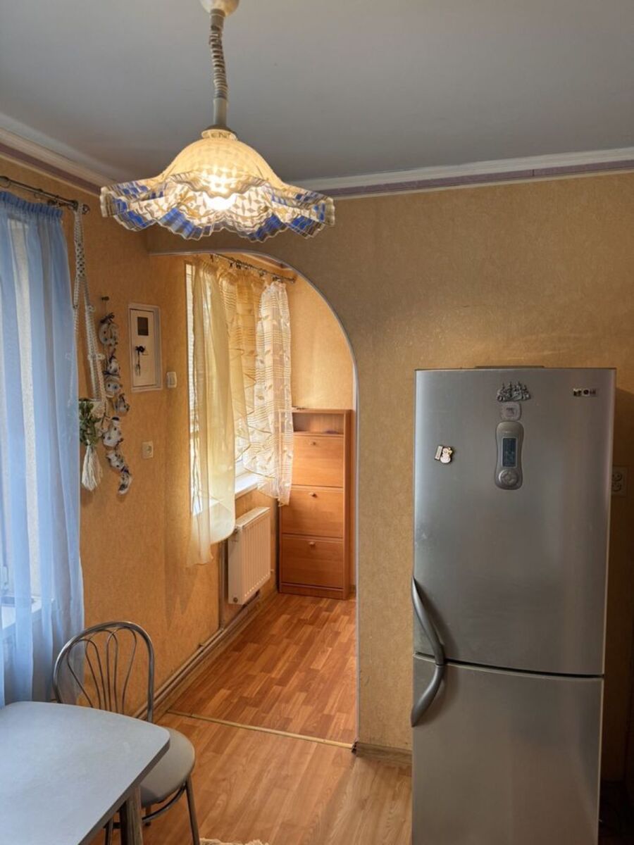 Оренда 3 кімнатноі квартири в історичному центрі міста. фото 1 Оренда 3 кімнатноі квартири в історичному центрі міста. фото 1