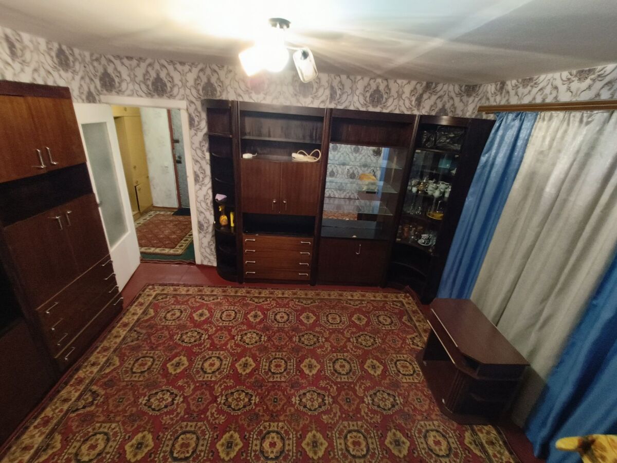 Оренда 3-х кімнатної квартири на Мотелі код № 111-942-014 фото 1 Оренда 3-х кімнатної квартири на Мотелі код № 111-942-014 фото 1