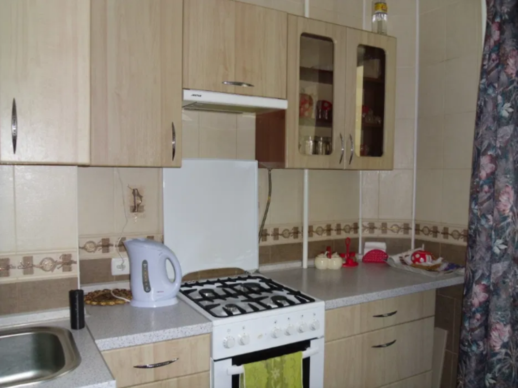 ���� 1-��������� �������� �111331404 ���� 1