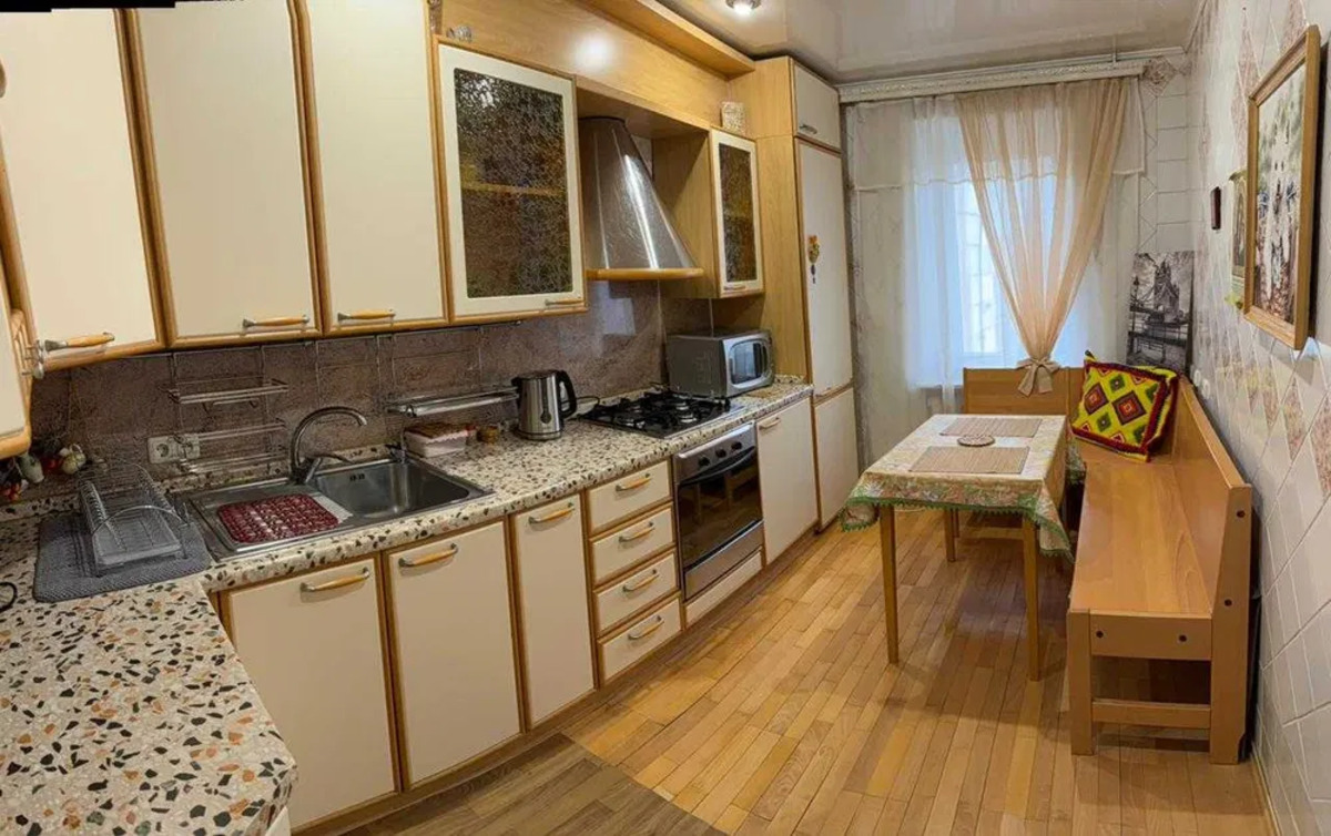 ���� ������������ �������� �� ����� ���� 1