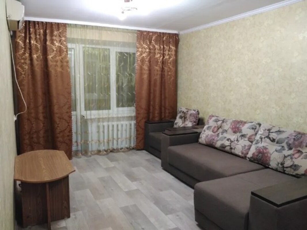 Оренда однокімнатної квартири на Мотелі фото 1 Оренда однокімнатної квартири на Мотелі фото 1