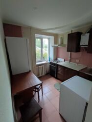 Аренда. 2-х комнатная квартира в р-не 5 школы 111454238! фото 1 Аренда. 2-х комнатная квартира в р-не 5 школы 111454238! фото 1