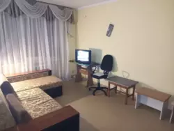 Оренда однокімнатної кімнатної квартири на Леваді код № 111-961-022 фото 1 Оренда однокімнатної кімнатної квартири на Леваді код № 111-961-022 фото 1