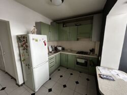  1  .  111-884-418  2