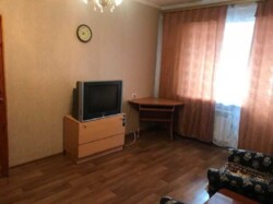 Квартира 1-комнатная в центре( в районе 38 школы) фото 1 Квартира 1-комнатная в центре( в районе 38 школы) фото 1