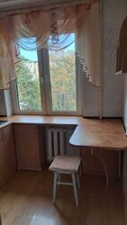 ������ 3-� ������� �������� �� ������� ��� �111830218 ���� 13