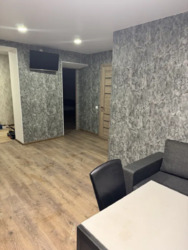 Здам в цетрі міста двох кімнатну квартиру з кухнею студією код № 111-947-579 фото 8 Здам в цетрі міста двох кімнатну квартиру з кухнею студією код № 111-947-579 фото 8