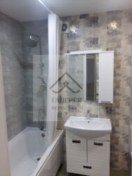   . .    111-925-497  5