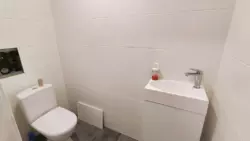 Оренда 2х кімнатної квартири, світло не вимикають фото 12 Оренда 2х кімнатної квартири, світло не вимикають фото 12