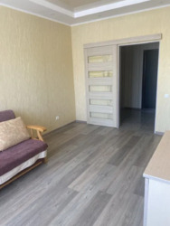 Оренда 1 кімнатногї квартири код № 111-952-088 фото 8 Оренда 1 кімнатногї квартири код № 111-952-088 фото 8