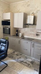 Сдам 2-х комнатную квартиру в долгосрочную аренду. фото 1 Сдам 2-х комнатную квартиру в долгосрочную аренду. фото 1