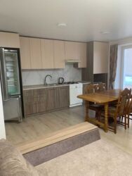  3-         111-925-702  6