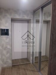   . .    111-925-497  9