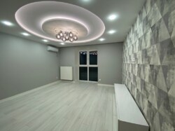 Аренда 2-х комнатной квартиры в Центре в новом доме Об'єкт № 111348142 фото 3 Аренда 2-х комнатной квартиры в Центре в новом доме Об'єкт № 111348142 фото 3