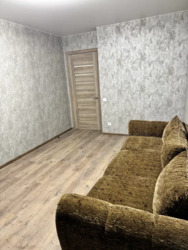 Здам в цетрі міста двох кімнатну квартиру з кухнею студією код № 111-947-579 фото 10 Здам в цетрі міста двох кімнатну квартиру з кухнею студією код № 111-947-579 фото 10