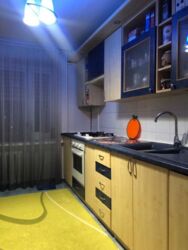 Пропонується 3-кімнатна квартира (здається лише дві кімнати, одна буде зачинена) фото 1 Пропонується 3-кімнатна квартира (здається лише дві кімнати, одна буде зачинена) фото 1