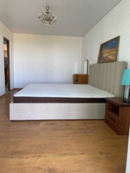  3-         111-925-702  2