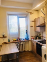  2-      111174993  5