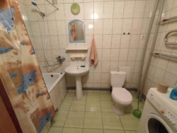 Здам простору однокімнатну квартиру на Садах-1 фото 2 Здам простору однокімнатну квартиру на Садах-1 фото 2