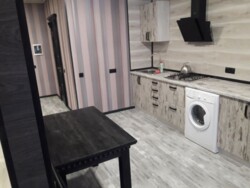 i  i 8 999   111779780  2