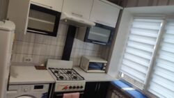  1        111-923-964  1