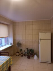  1      111-814-067  2