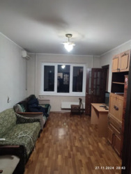 ������ 3-� ������� �������� �� ������� ��� � 112-034-930 ���� 8