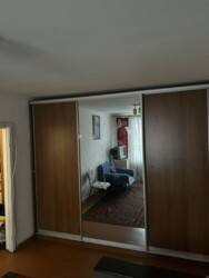  2-     5    111-947-807  2