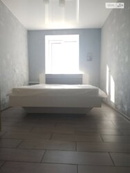  2-   -   111830232  16