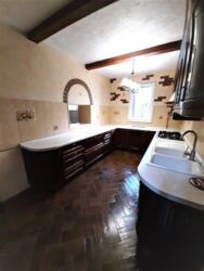   , ,  (),  ., 11, .   3