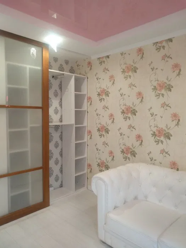 Аренда 2,5 этажного таунхауса в охраняемом коттеджном городке Новая Конча Заспа (Ходосеевка) фото 1 Аренда 2,5 этажного таунхауса в охраняемом коттеджном городке Новая Конча Заспа (Ходосеевка) фото 1