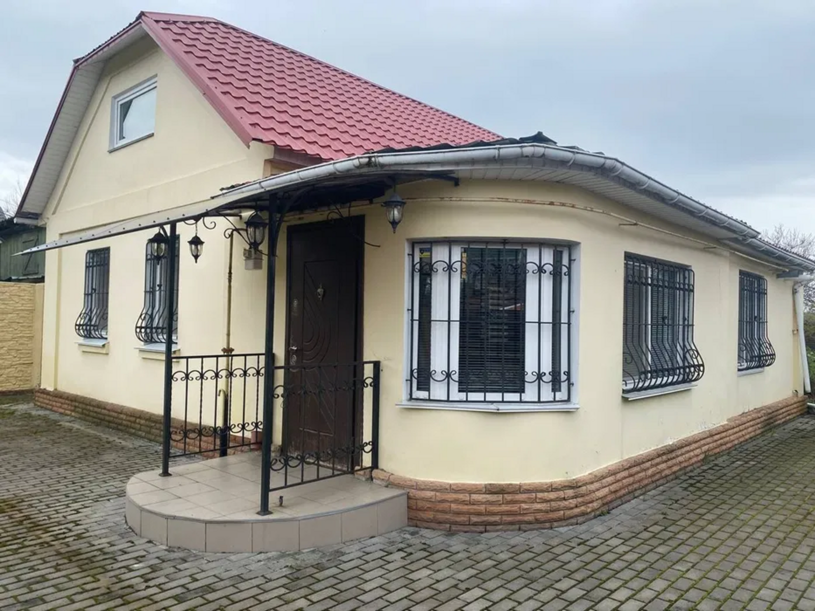 Здамв оренду будинок в с.Нові Петрівці. Сарай,гойдалки,погріб,сад,газ фото 1 Здамв оренду будинок в с.Нові Петрівці. Сарай,гойдалки,погріб,сад,газ фото 1