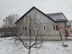 Здам будинок в с.Старі Безрадичі. Альтанка, мангал,гараж, сад, город фото 3 Здам будинок в с.Старі Безрадичі. Альтанка, мангал,гараж, сад, город фото 3