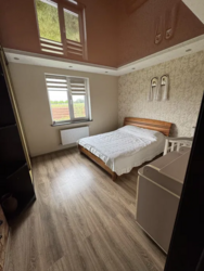 Здам будинок в Макарові.Гараж,тепла,підлога,9 соток фото 6 Здам будинок в Макарові.Гараж,тепла,підлога,9 соток фото 6