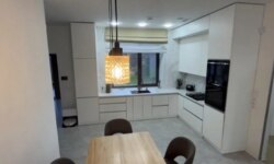 Оренда будинку безперебійне електропостачання, сонячна станція фото 5 Оренда будинку безперебійне електропостачання, сонячна станція фото 5