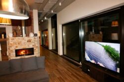     LOFT    , -  17