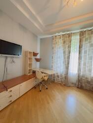 ������ ������� � ���������-1, ����� � 400 �², 11 �����, �����, ��������, �����. ���� 13