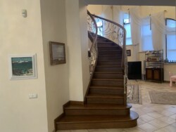 🏖        |   🌿.  13