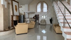 Сдаётся в аренду большой дом с ремонтом в Славянске фото 1 Сдаётся в аренду большой дом с ремонтом в Славянске фото 1