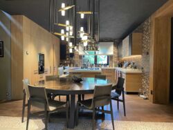  Riviera Village .      - ..  1
