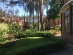 Уютный дом в Пуще с очень красивой территорией фото 3 Уютный дом в Пуще с очень красивой территорией фото 3