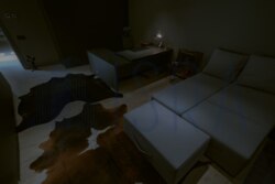   , ,   33