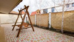 Сдам двухэтажный дом в Совиньоне фото 2 Сдам двухэтажный дом в Совиньоне фото 2