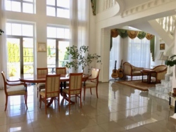 Оренда VIP-будинку 492 кв.м. з басейном в с. Лісники фото 8 Оренда VIP-будинку 492 кв.м. з басейном в с. Лісники фото 8