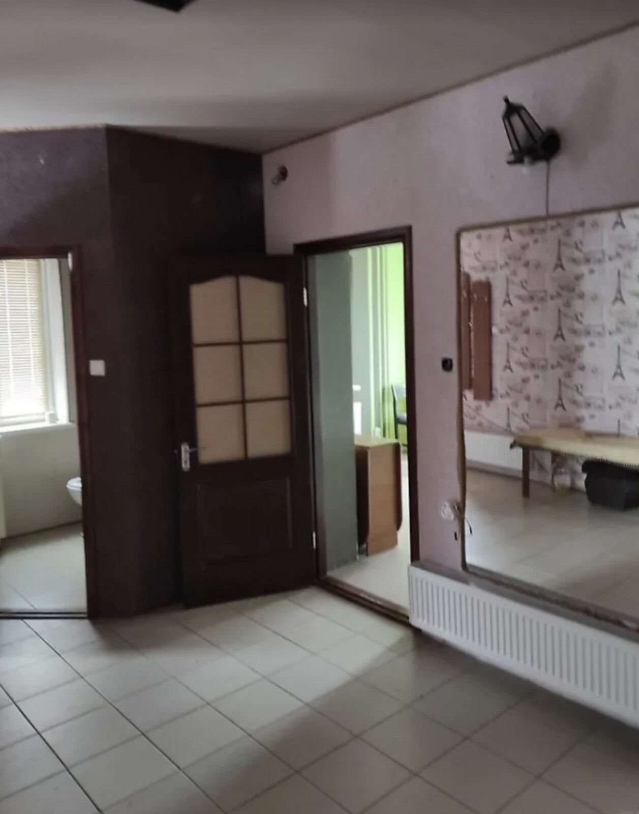 Здається в оренду житловий будинок 3-кімнати. Старе місто. Добрий стан. фото 1 Здається в оренду житловий будинок 3-кімнати. Старе місто. Добрий стан. фото 1