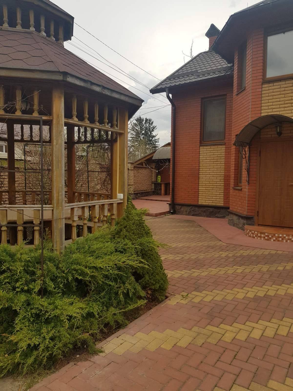 Здається будинок в старому місті, все є. Гарний стан. фото 1 Здається будинок в старому місті, все є. Гарний стан. фото 1