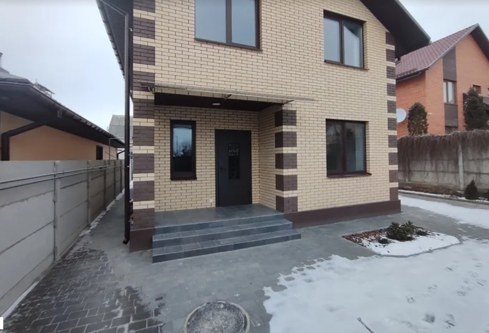 Довгострокова оренда будинку 110 кв.м. 2-поверхи, відмінний стан. Р-н Пирогово. фото 1 Довгострокова оренда будинку 110 кв.м. 2-поверхи, відмінний стан. Р-н Пирогово. фото 1