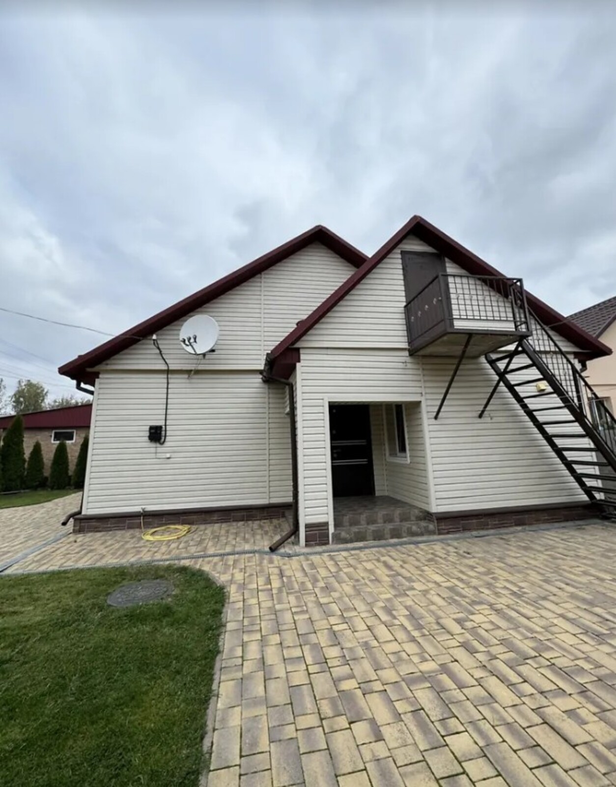 Здається частина будинку, Замостя Хутір Шевченка. Відмінний стан. фото 1 Здається частина будинку, Замостя Хутір Шевченка. Відмінний стан. фото 1