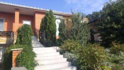 Акційна пропозиція! Продається 2-х поверховий будинок, все є, гарний стан. Центр фото 8 Акційна пропозиція! Продається 2-х поверховий будинок, все є, гарний стан. Центр фото 8